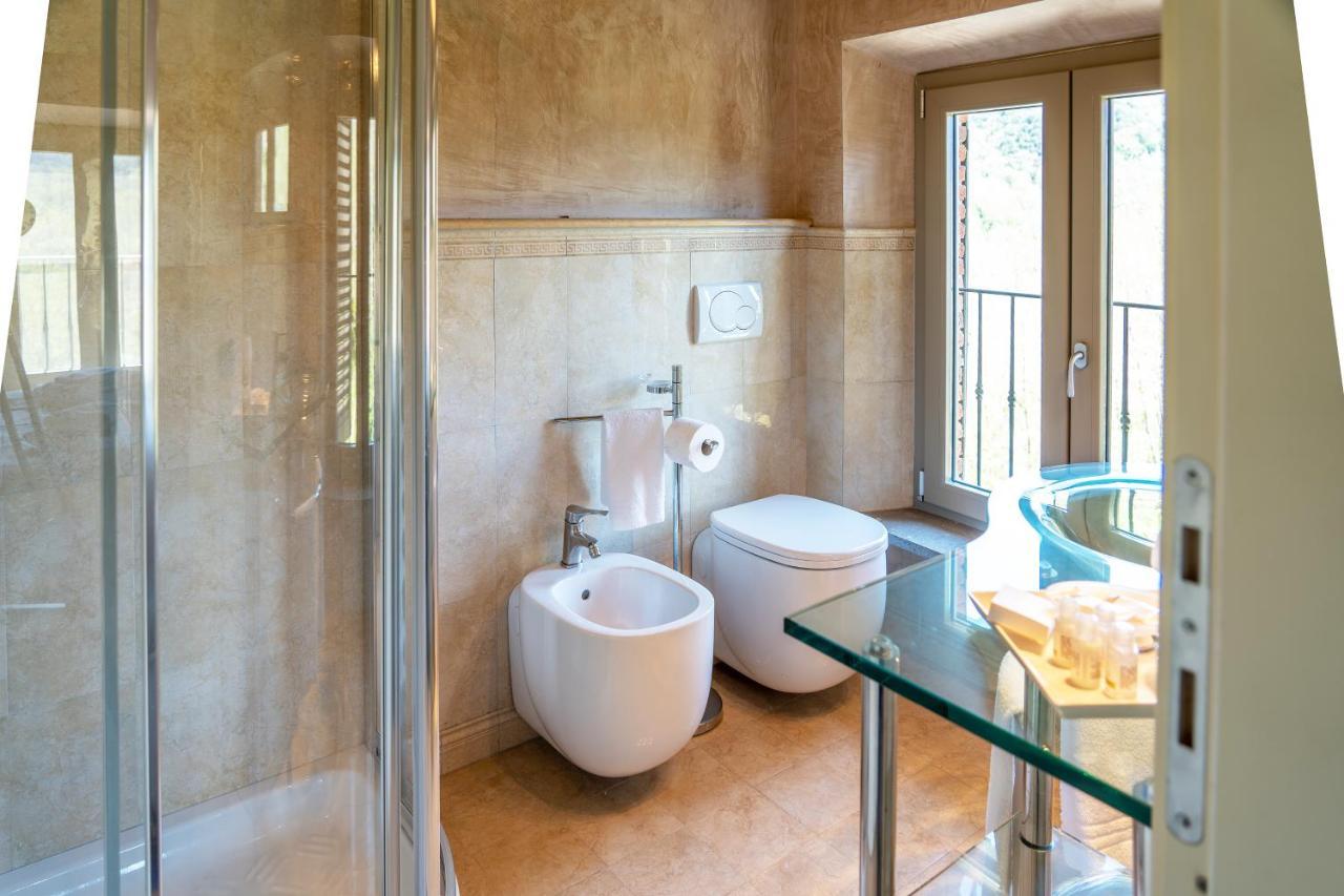 Villa Fenice - Elegant Country House Борго-а-Моццано Екстер'єр фото